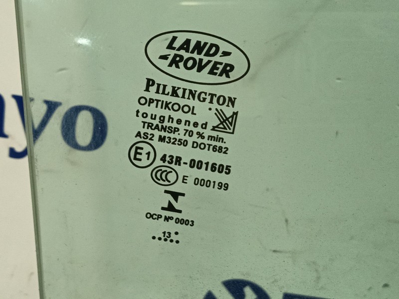 Recambio de luna delantera derecha para land rover discovery iv (l319) 3.0 sdv6 4x4 referencia OEM IAM LR040916  