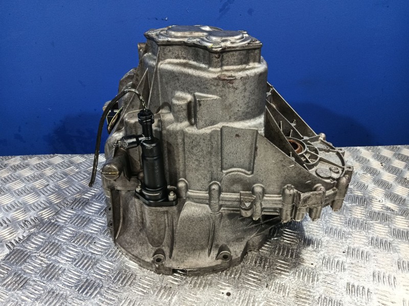 Recambio de caja cambios para bmw mini (r56) referencia OEM IAM 2300761016006  