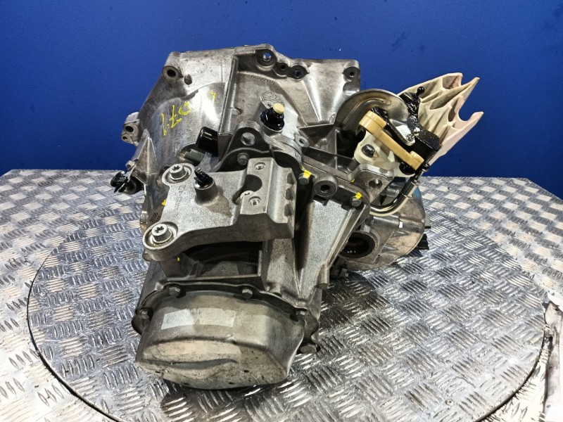 Recambio de caja cambios para peugeot 207/207+ (wa_, wc_) 1.6 hdi referencia OEM IAM 20DP27  
