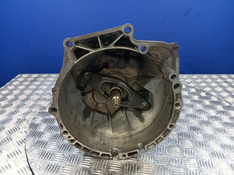 Recambio de caja cambios para bmw 1 (e87) 116 i referencia OEM IAM BDU 2200074390 