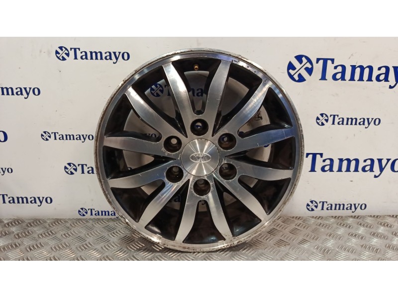 Recambio de llanta para kia carnival referencia OEM IAM 532910-4D500  