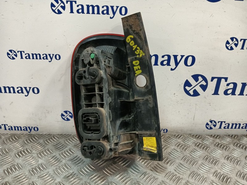 Recambio de piloto trasero derecho para dacia duster (hs_) 1.5 dci 4x4 (hsmc, hsmd) referencia OEM IAM 265500033R  