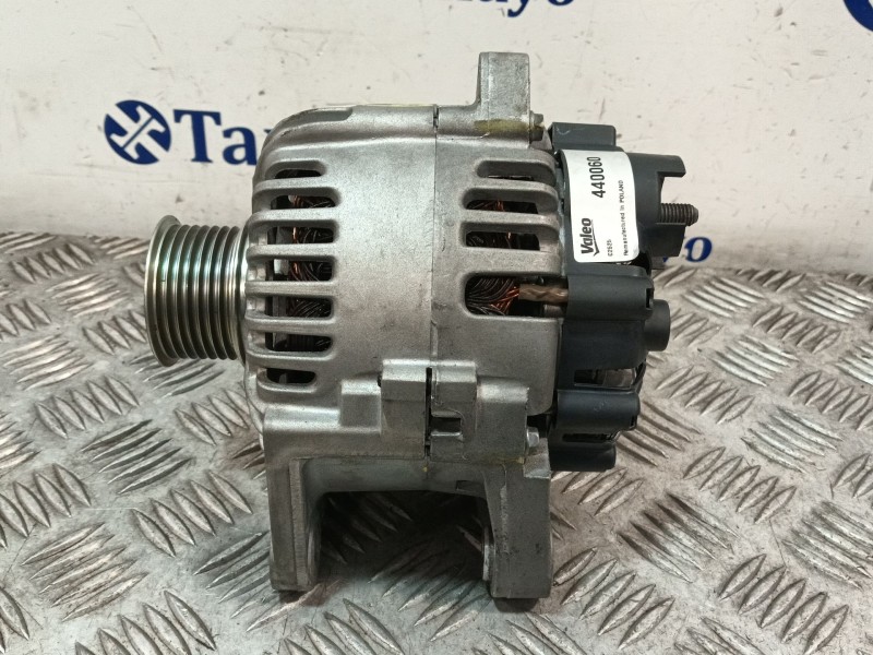 Recambio de alternador para renault scénic ii (jm0/1_) 1.9 dci (jm14) referencia OEM IAM H543563N  
