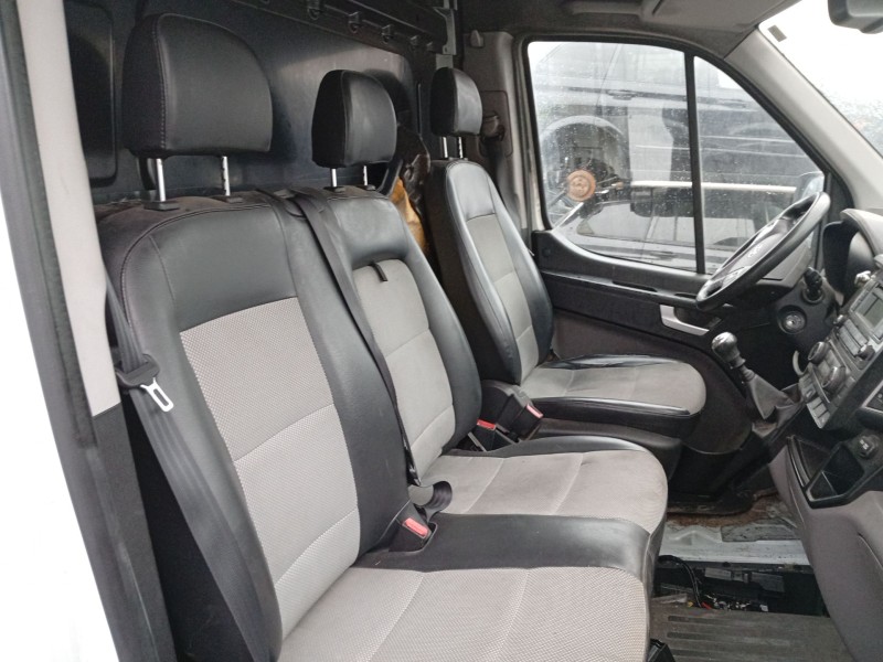 Recambio de asiento delantero derecho para hyundai h350 furgoneta 2.5 crdi referencia OEM IAM   