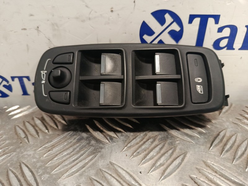 Recambio de mando elevalunas delantero izquierdo para jaguar xe (x760) 2.0 d referencia OEM IAM SPA028JT00F  