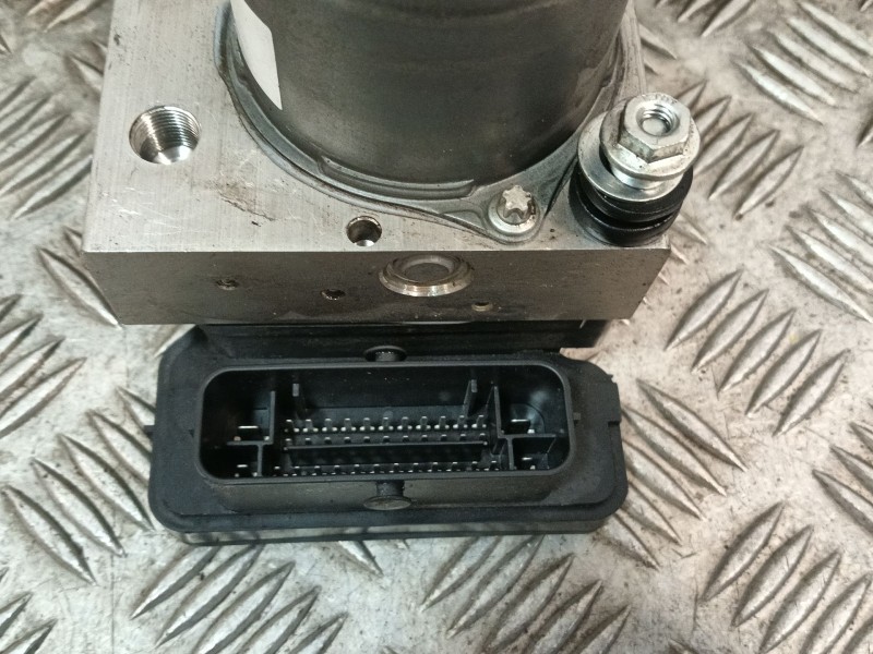Recambio de abs para citroën c3 iii (sx) 1.2 puretech 82 referencia OEM IAM 0265957058 39242804 