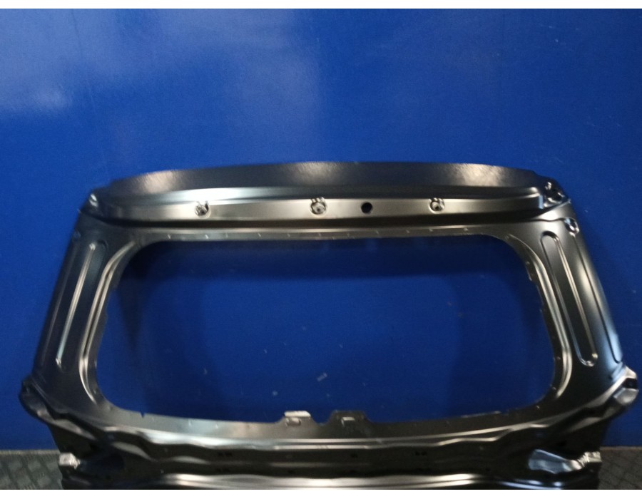 Recambio de porton trasero para ssangyong korando (c300) 1.5 e-xgdi 4wd referencia OEM IAM 6401137000  