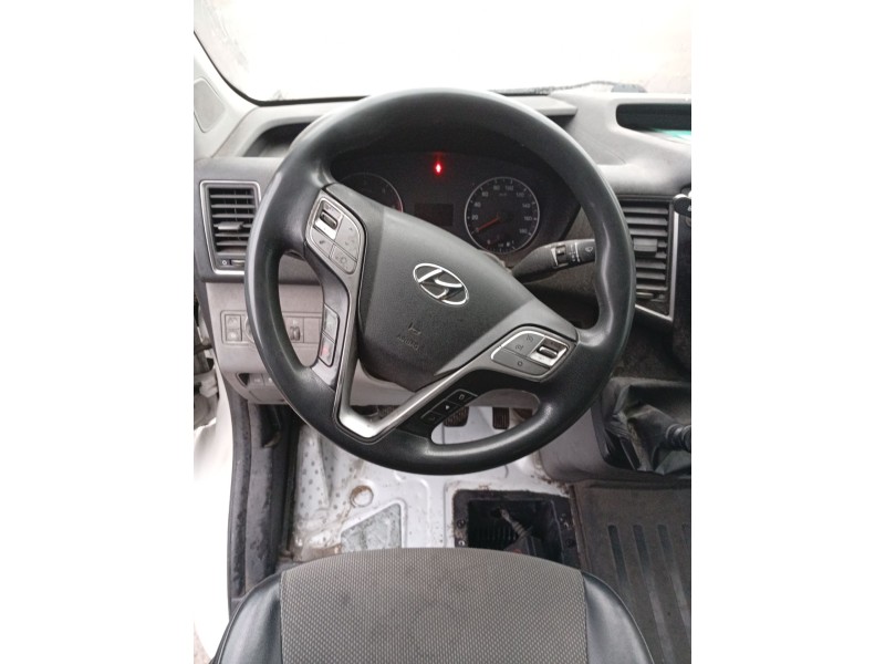 Recambio de volante para hyundai h350 furgoneta 2.5 crdi referencia OEM IAM   