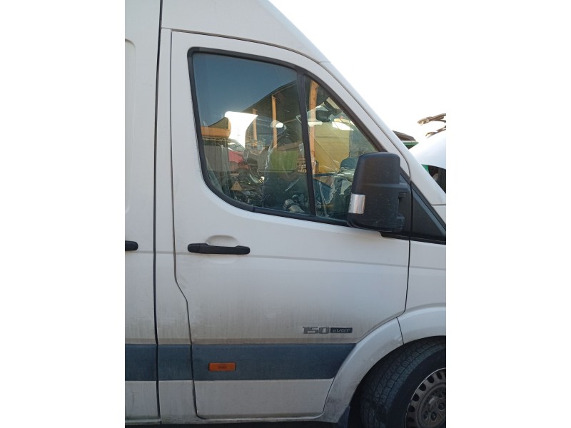 Recambio de puerta delantera derecha para hyundai h350 furgoneta 2.5 crdi referencia OEM IAM 7600459012  