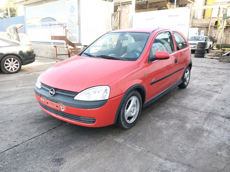 opel corsa c (x01) del año 2000