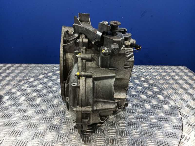 Recambio de caja cambios para mercedes-benz clase b (w245) 2.0 cdi cat referencia OEM IAM 711640  