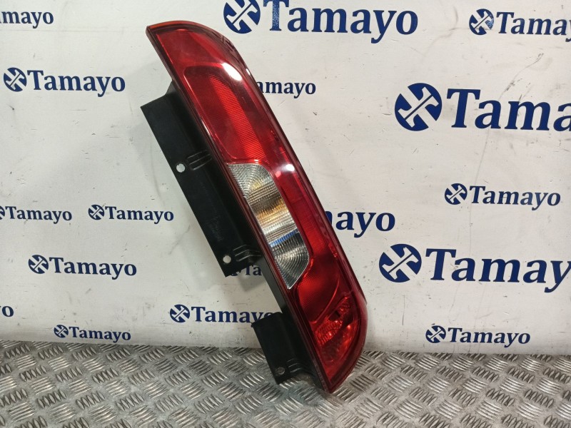 Recambio de piloto trasero derecho para fiat doblo cargo (263_) 1.3 d multijet referencia OEM IAM 086611964R  
