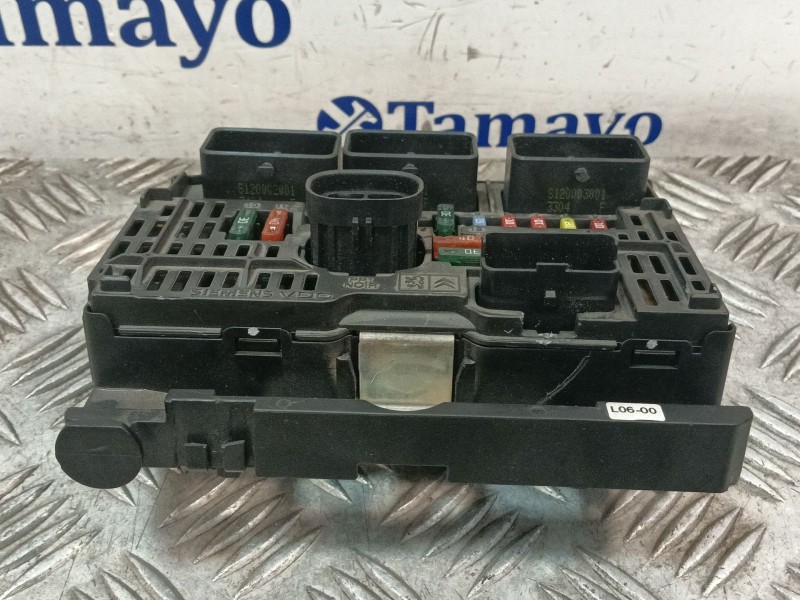 Recambio de caja reles / fusibles para citroën c4 i (lc_) 1.6 16v referencia OEM IAM 9656086580  