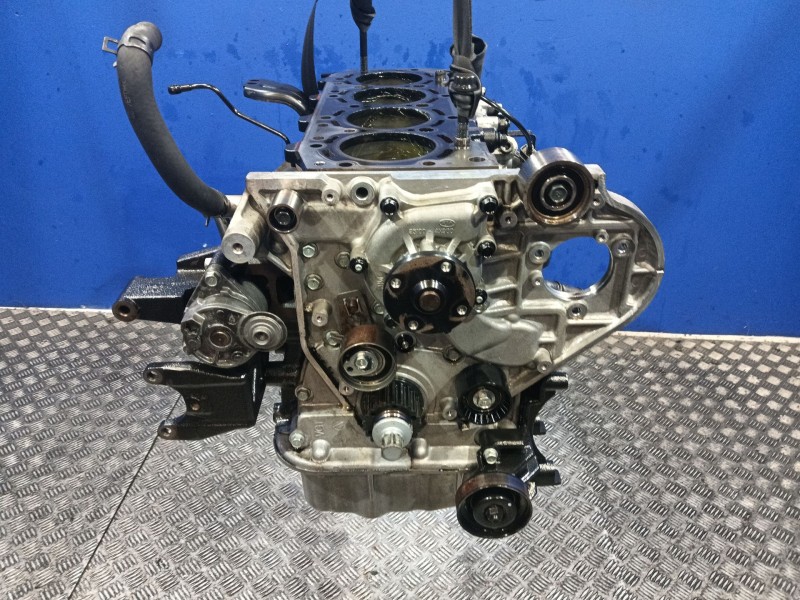 Recambio de bloque armado para kia carnival referencia OEM IAM J3  