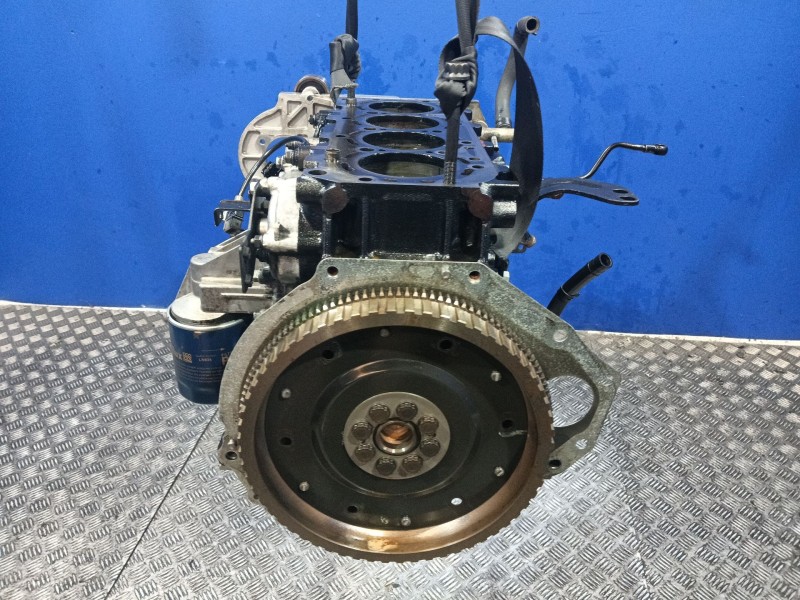 Recambio de bloque armado para kia carnival referencia OEM IAM J3  