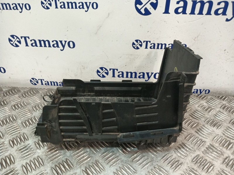Recambio de soporte bateria para citroën c3 iii (sx) 1.2 puretech 82 referencia OEM IAM 9801801880  