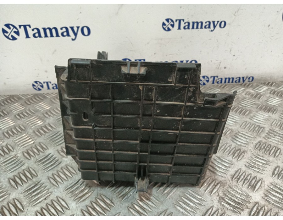 Recambio de soporte bateria para citroën c3 iii (sx) 1.2 puretech 82 referencia OEM IAM 9801801880  
