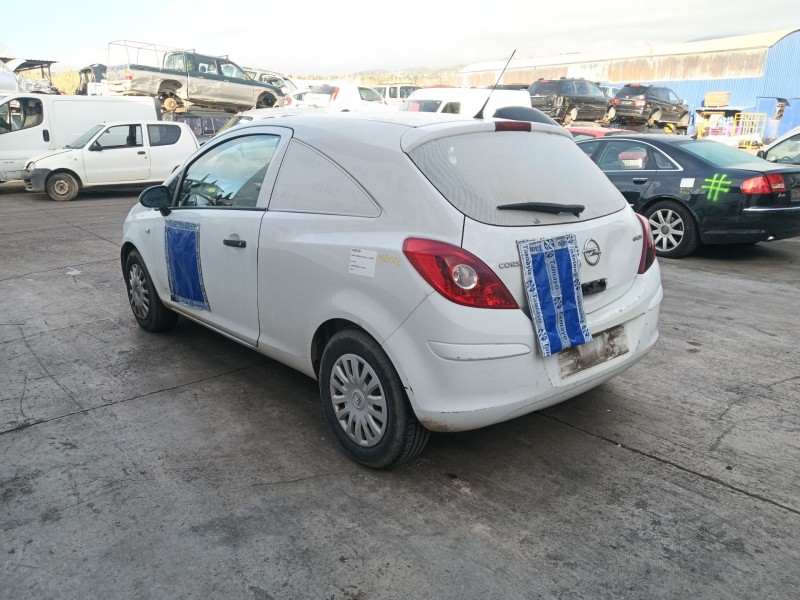 opel corsa d (s07) del año 2011