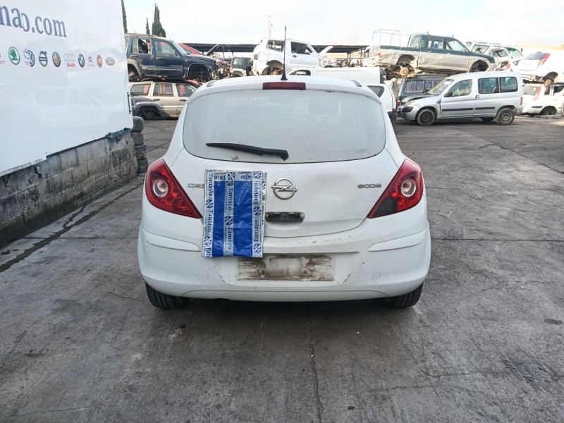 opel corsa d (s07) del año 2011