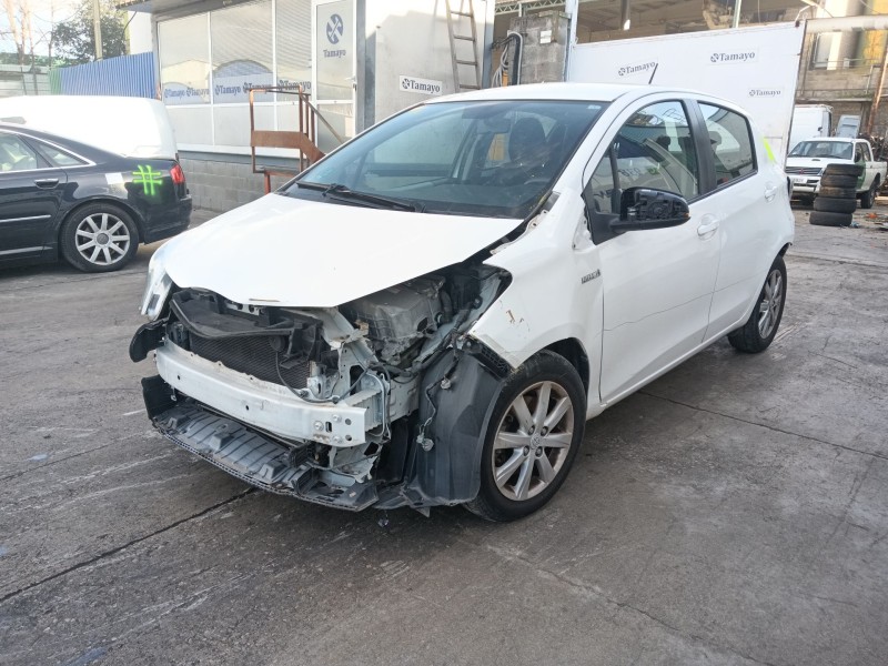 toyota yaris (xp13m) del año 2013