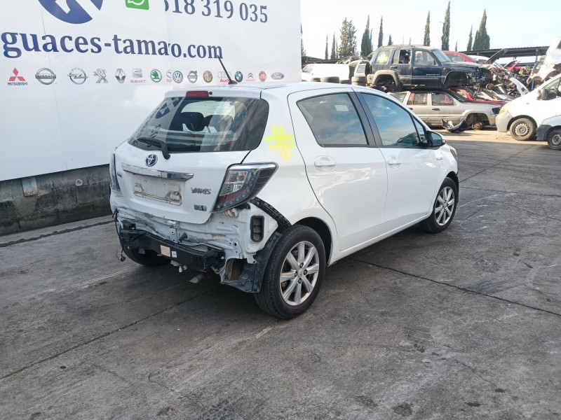 toyota yaris (xp13m) del año 2013