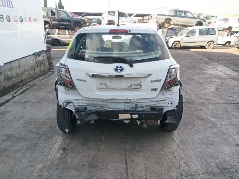 toyota yaris (xp13m) del año 2013