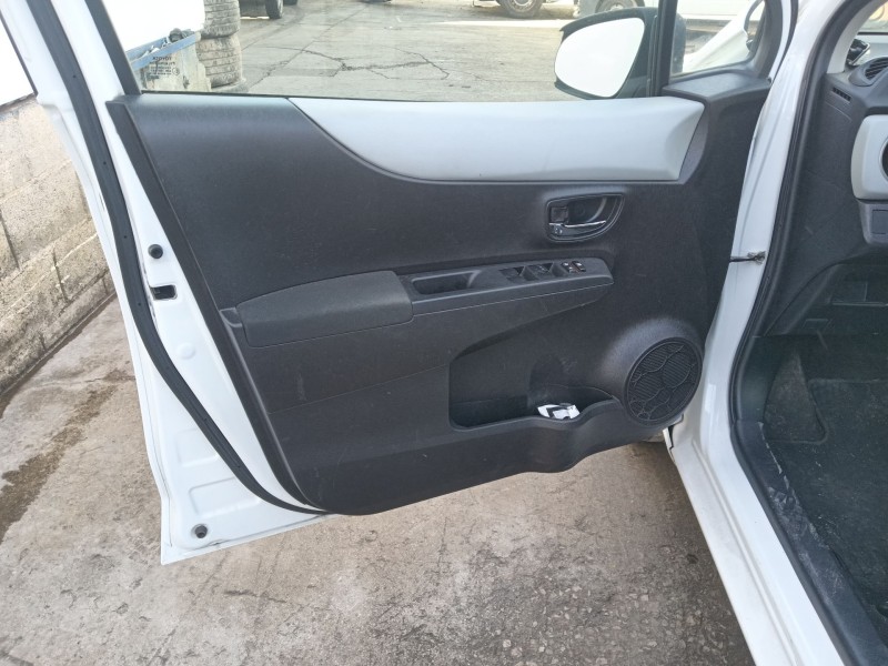 toyota yaris (xp13m) del año 2013
