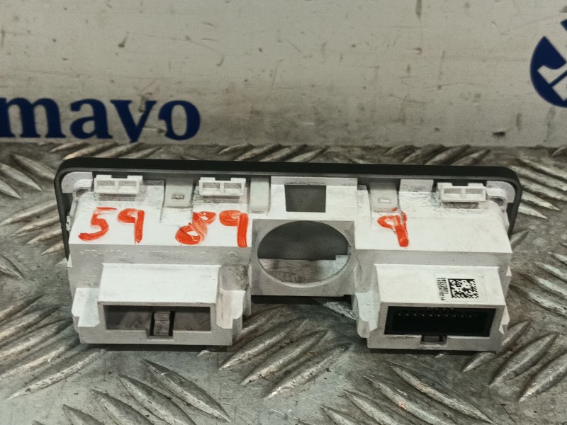 Recambio de conector para land rover discovery iv (l319) 3.0 sdv6 4x4 referencia OEM IAM DH2219C166CA  