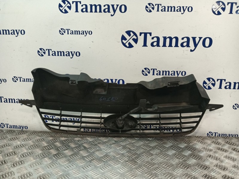 Recambio de rejilla delantera para ford focus ii (da_, hcp, dp) 1.6 tdci referencia OEM IAM 8M518200  