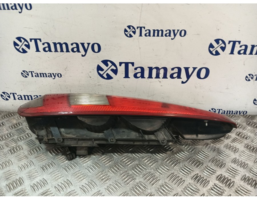 Recambio de piloto trasero derecho para ford fiesta v (jh_, jd_) 1.4 tdci referencia OEM IAM 2S6113A602B  
