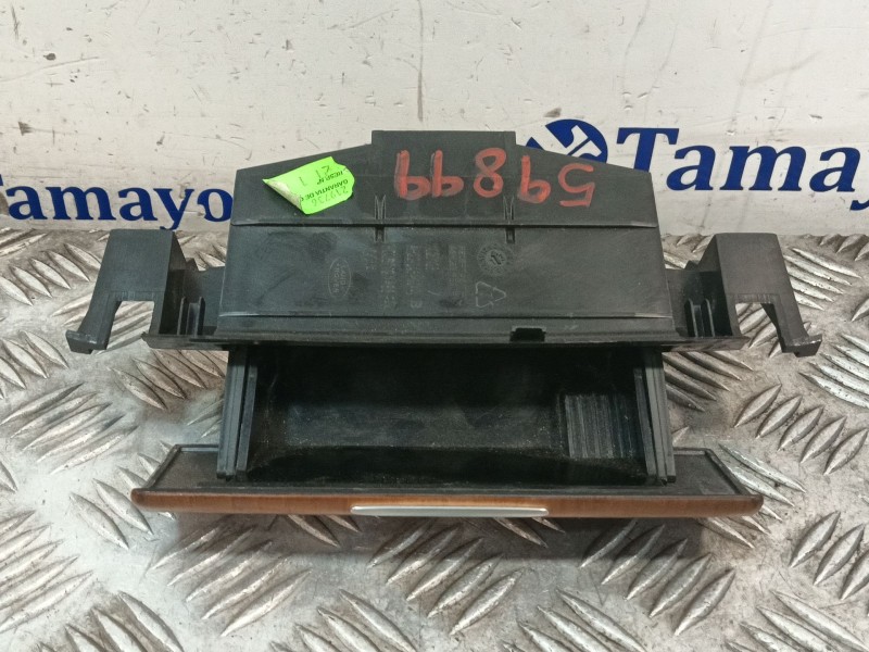 Recambio de cenicero para land rover discovery iv (l319) 3.0 sdv6 4x4 referencia OEM IAM AH22048A02A  