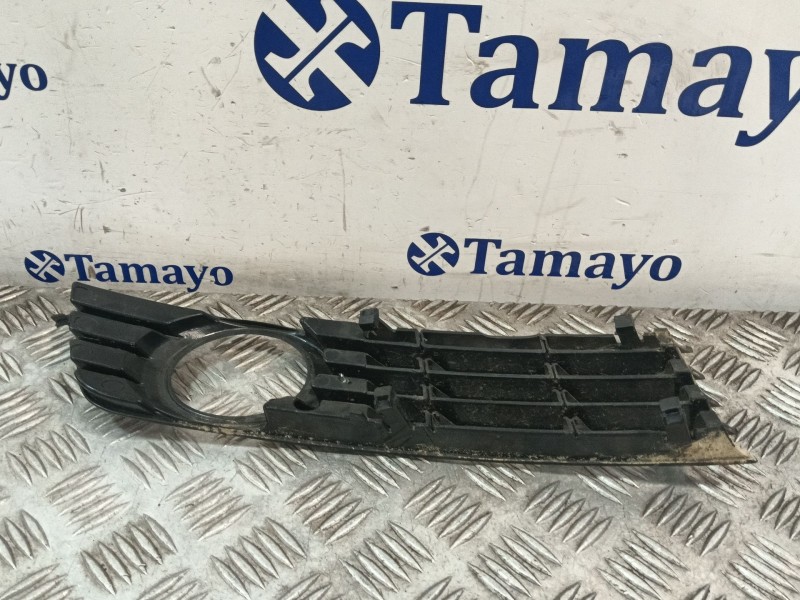 Recambio de rejilla paragolpes izquierda para audi a4 berlina (8e) referencia OEM IAM   