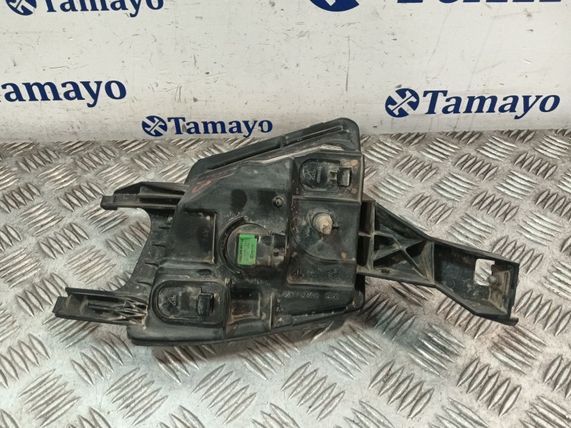 Recambio de faro antiniebla izquierdo para peugeot 407 sw referencia OEM IAM 964194568003  