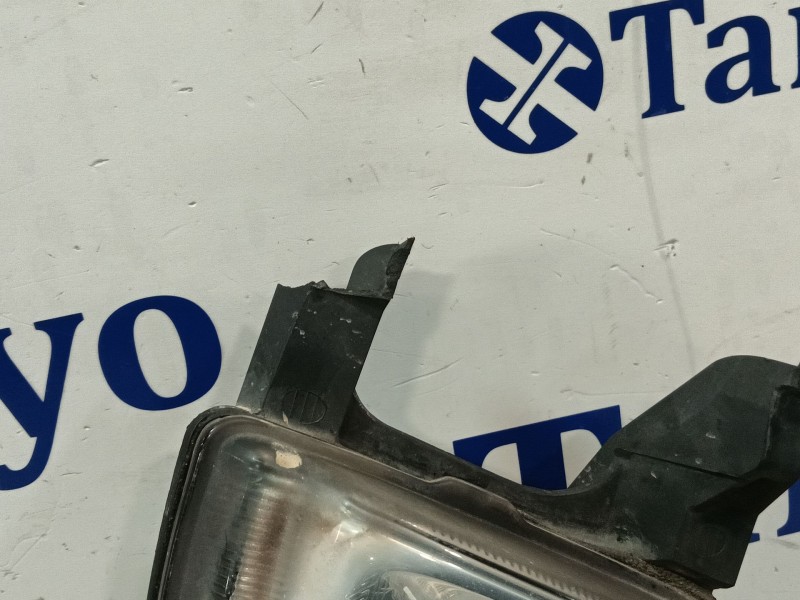 Recambio de faro antiniebla derecho para peugeot 407 sw referencia OEM IAM 9641945480  