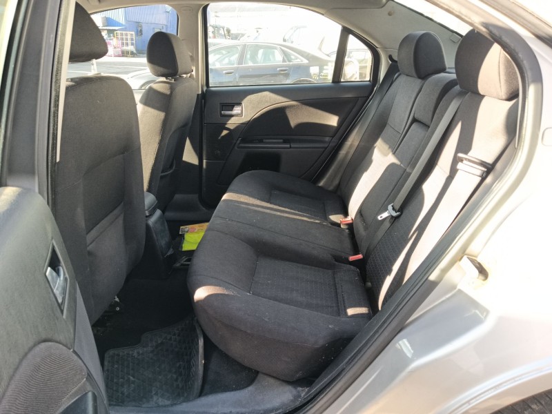 ford mondeo iv sedán (ba7) del año 2004