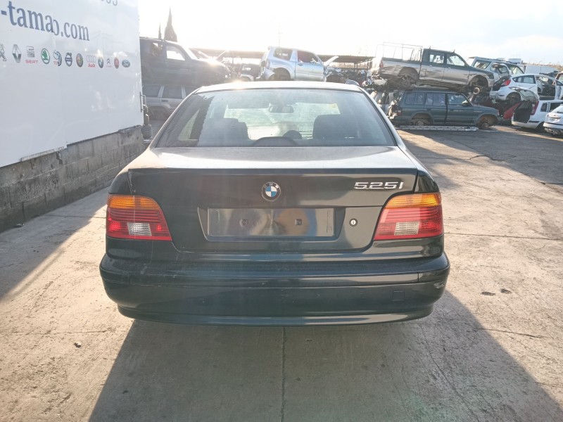 bmw 5 (e39) del año 2003