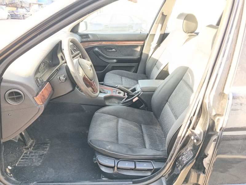 bmw 5 (e39) del año 2003