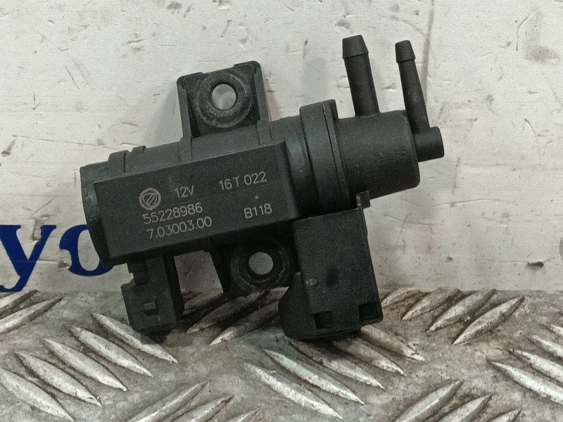 Recambio de valvula aire adicional para fiat doblo cargo (263_) 1.3 d multijet referencia OEM IAM 55228986  