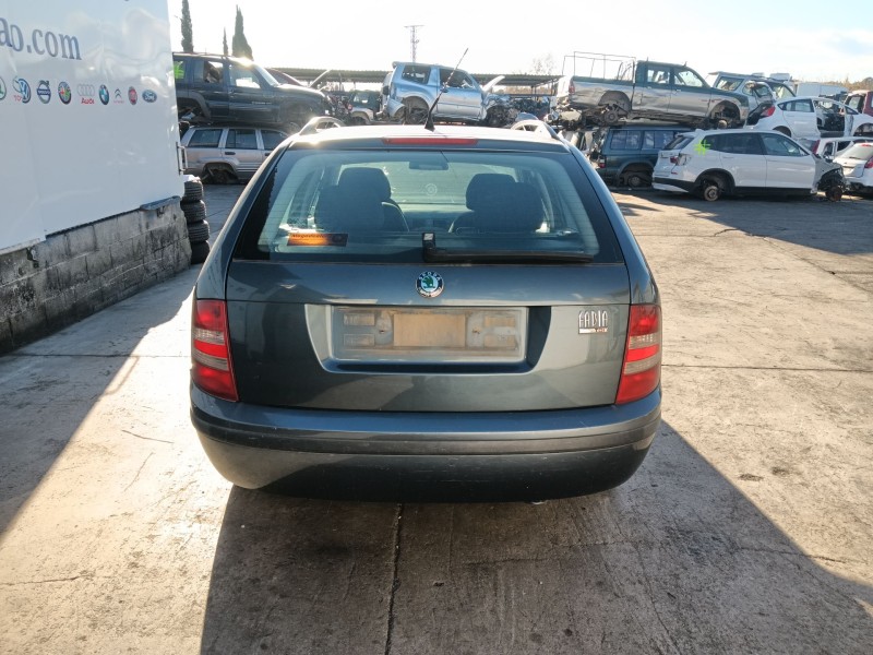 skoda fabia i combi (6y5) del año 2006