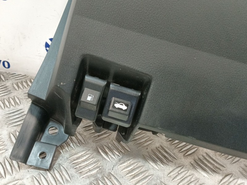 Recambio de moldura para mazda cx-3 (dk) 2.0 skyactiv-g (dk5w, dk6w) referencia OEM IAM   