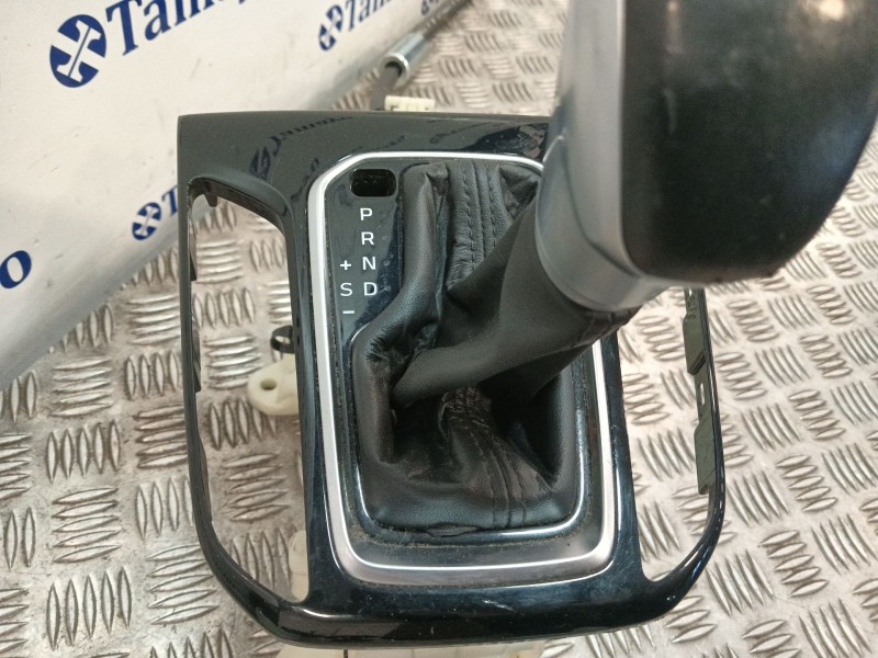 Recambio de palanca cambio para hyundai ioniq (ae) 1.6 gdi hybrid referencia OEM IAM 46701F2140  