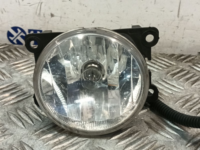 Recambio de faro antiniebla izquierdo para citroën c3 ii (sc_) 1.6 bluehdi 75 referencia OEM IAM 9685425280  