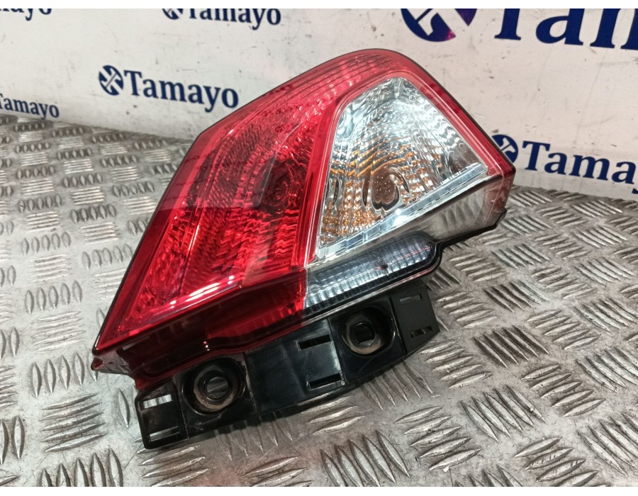 Recambio de piloto trasero izquierdo para toyota c-hr (_x1_) 1.8 hybrid (zyx10_, zyx11_) referencia OEM IAM 81561F4011  