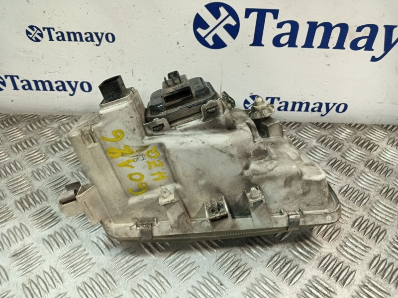 Recambio de faro izquierdo para volkswagen polo iii (6n1) 60 1.4 referencia OEM IAM 96249500  