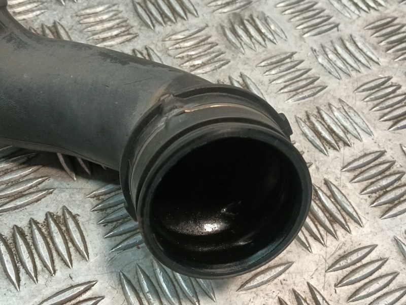 Recambio de tubo intercooler para mercedes-benz clase b (w245) 2.0 cdi cat referencia OEM IAM A1695200701  