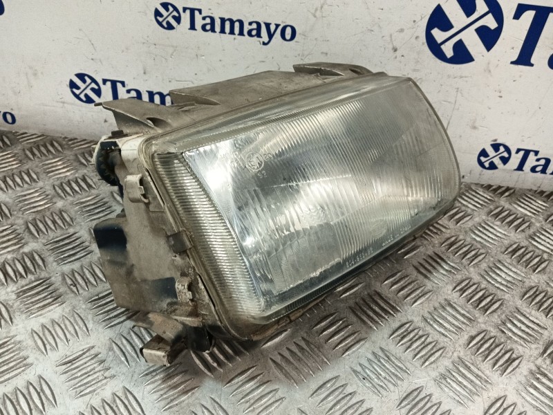 Recambio de faro derecho para volkswagen polo iii (6n1) 60 1.4 referencia OEM IAM 96249600  