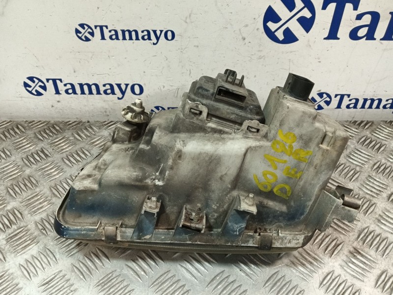 Recambio de faro derecho para volkswagen polo iii (6n1) 60 1.4 referencia OEM IAM 96249600  