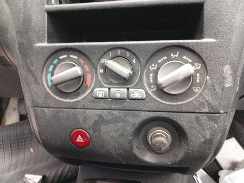 Recambio de mando climatizador para mitsubishi outlander (cu0w) 2.0 cat referencia OEM IAM   