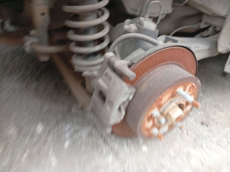 Recambio de pinza freno trasera derecha para mitsubishi outlander (cu0w) 2.0 cat referencia OEM IAM 4605B844  