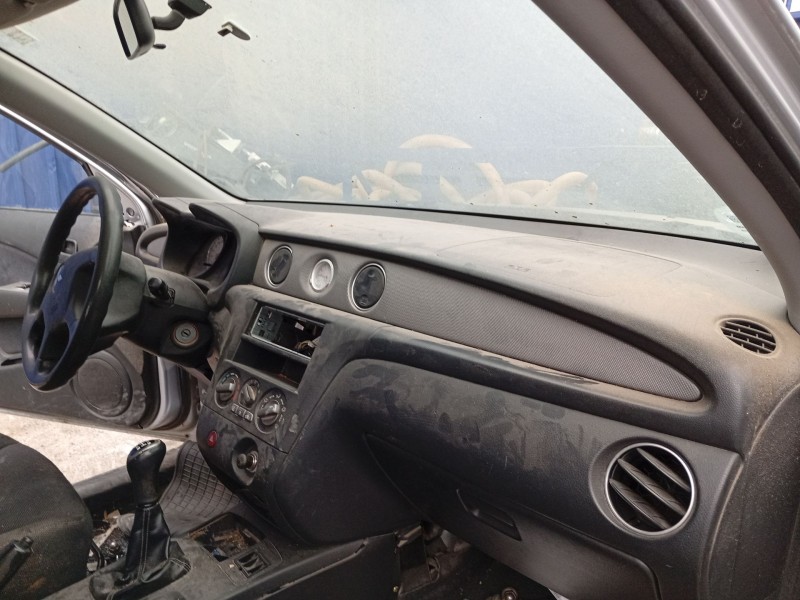 Recambio de salpicadero para mitsubishi outlander (cu0w) 2.0 cat referencia OEM IAM 8000B003XA  